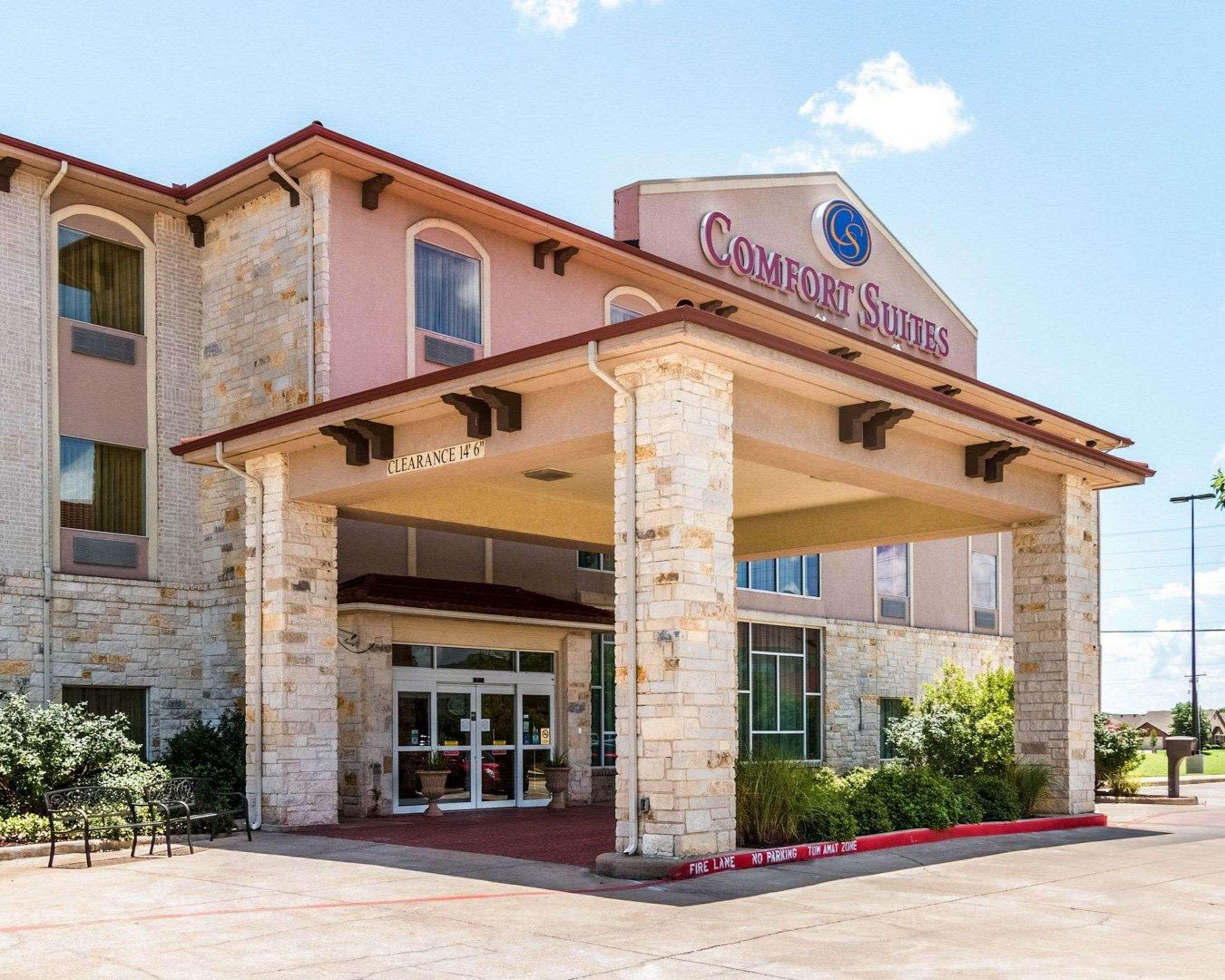 Comfort Suites Granbury Exterior foto